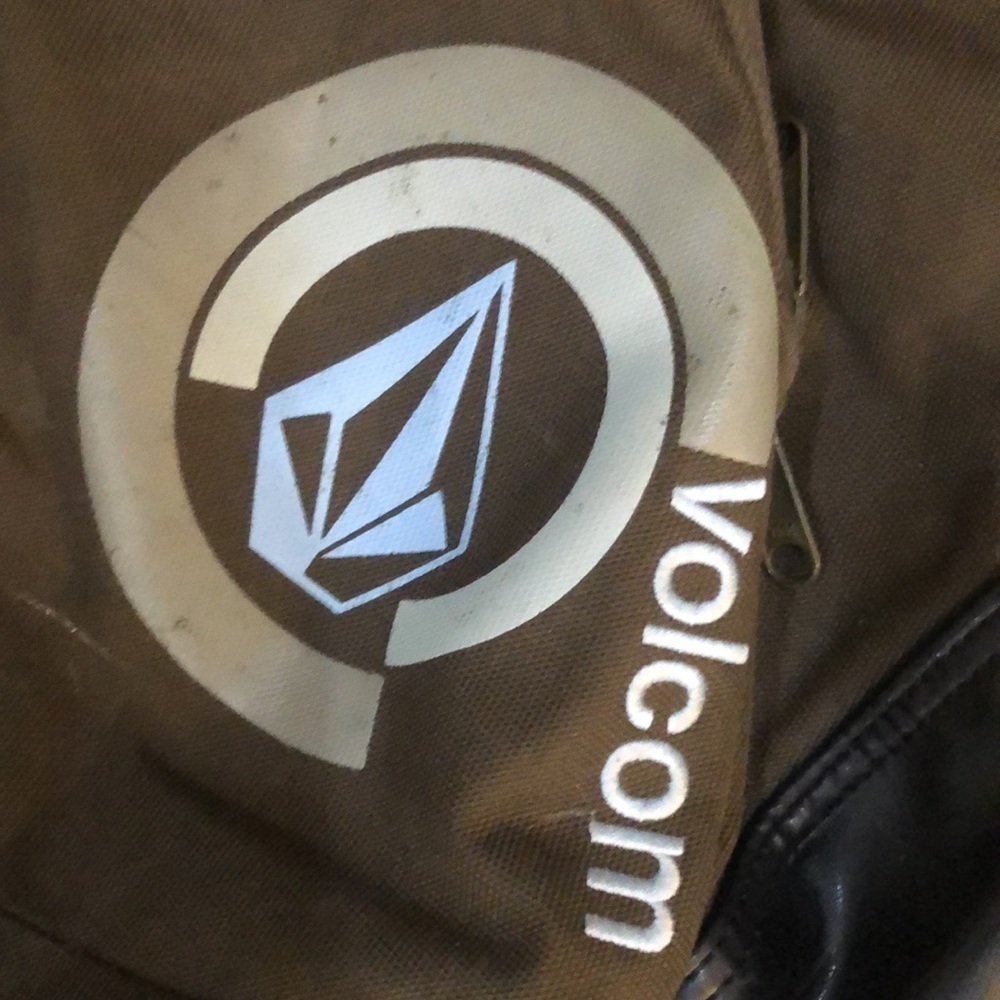 Y2K Volcom Backpack 🎒 - Picture 2 of 7